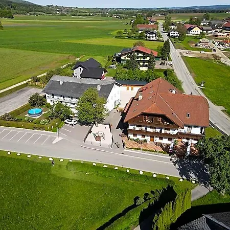 Landgasthof Spitzerwirt 호텔 장크트 게오르겐 임 아터가우