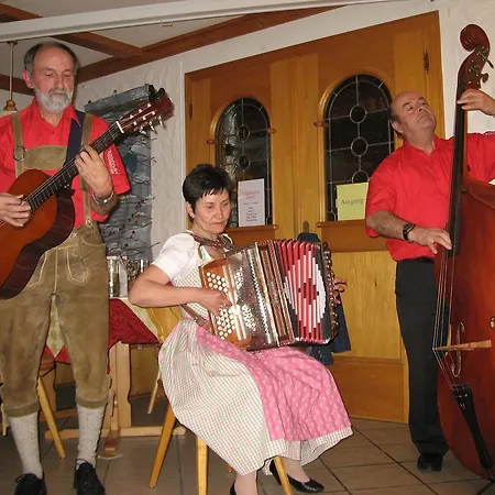 Landgasthof Spitzerwirt 3* St. Georgen im Attergau